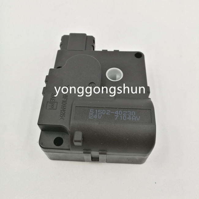 SK200-8���{(di��o)�ŷ��R�_(d��)YN20M00107S003